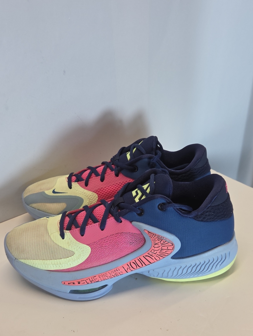 Nike Mens Zoom Freak 4 NRG 'Unknown' colorway  Size 10